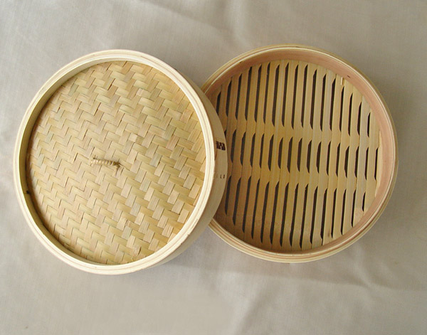  p data-id="gnrravm292">蒸笼,是中国传统厨具,起源于汉代,是中国