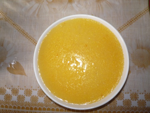  p>糊汤 ,又叫包谷糊汤.曾经是陕西省商州人的州饭.