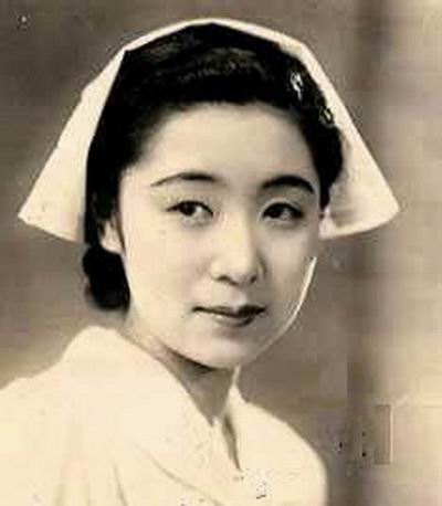  p>田中绢代(たなか きぬよ,1909年11月29日—1977年3月21日),出生于