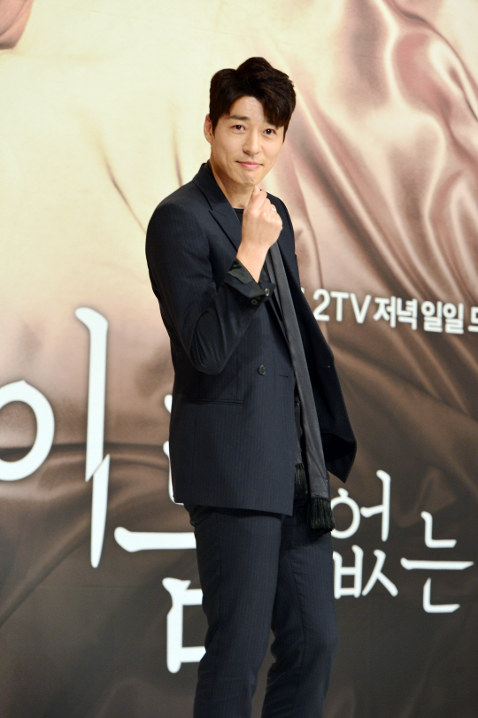  /a>执导,文恩雅编剧, a href="#" data-lemmaid="474987">吴智恩 /a>