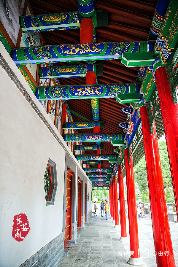 后也称"华清池",位于陕西省西安市 a target="_blank" href="/item