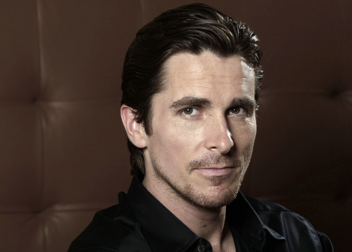  p>克里斯蒂安·贝尔(christian bale),1974年1月30日出生于英国