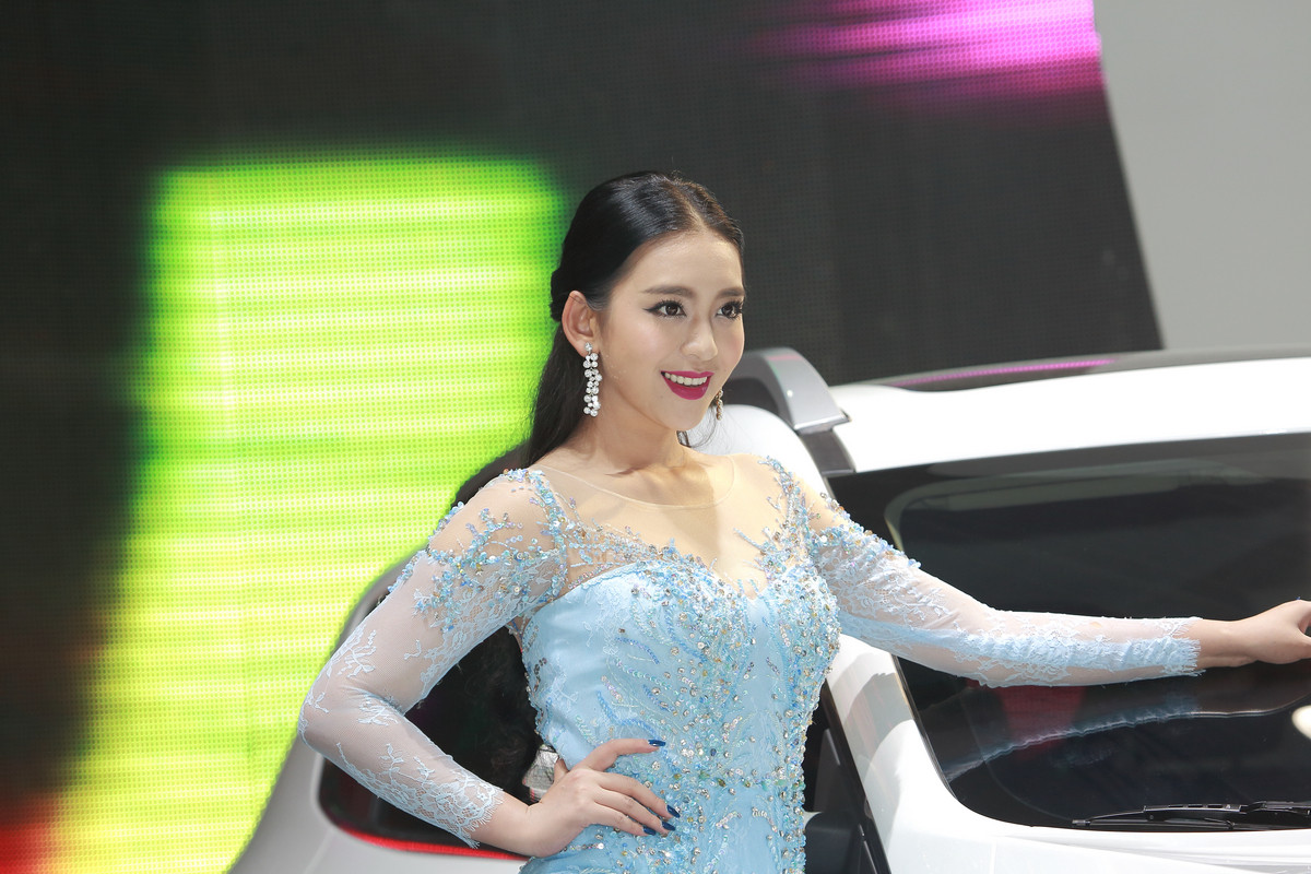  p>曹阳,1993年12月2日出生于湖北省荆州市,毕业于青岛大学,中国内地