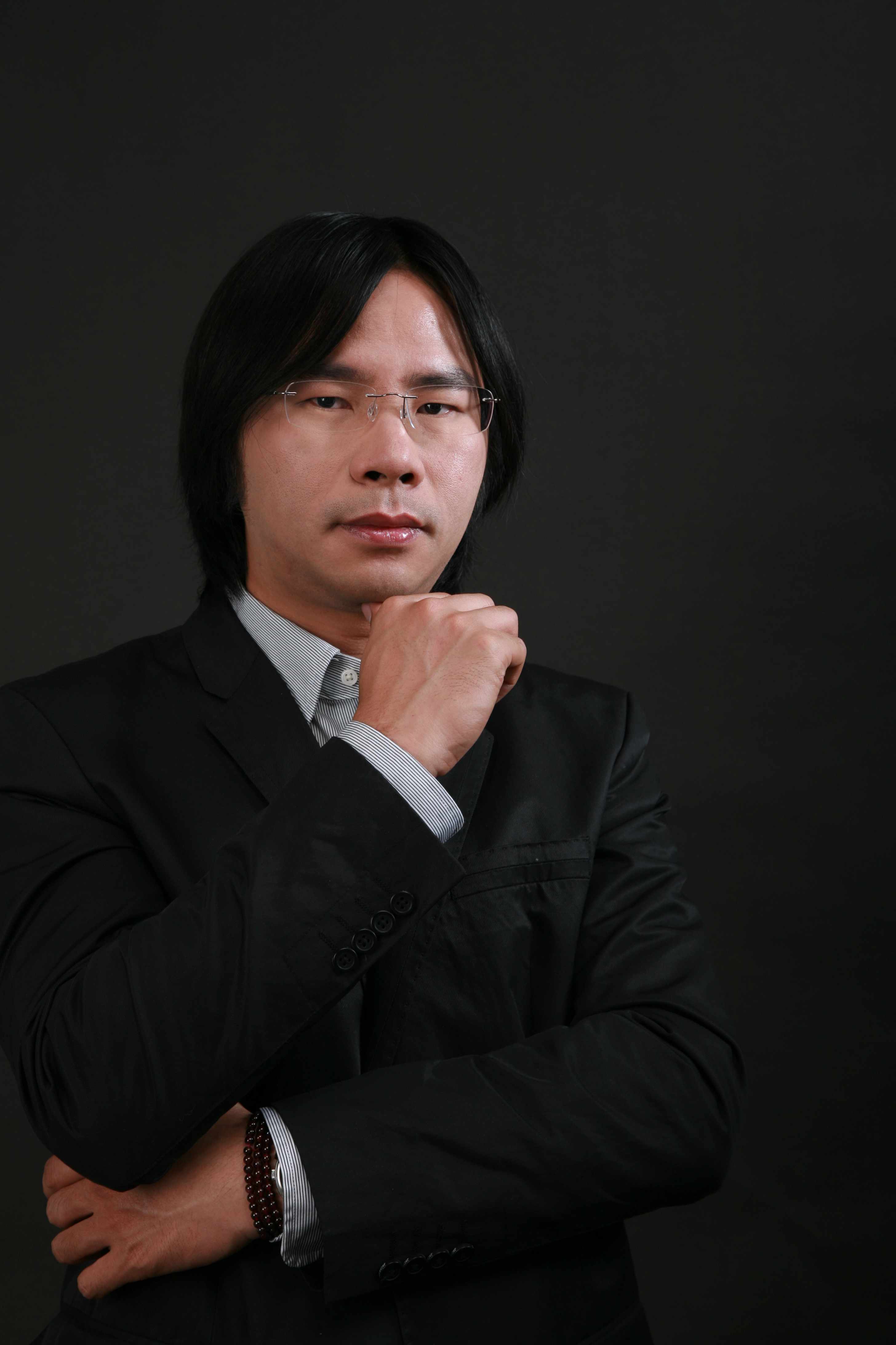 21fk5dt">刘峰,影像 a target="_blank" href="/item/艺术家/23418"