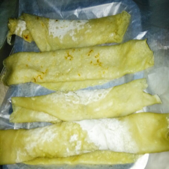 摊红薯粉饼番薯粉饼