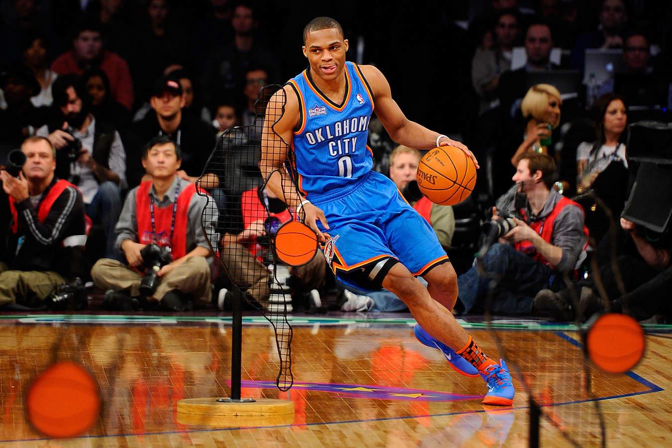  p>拉塞尔·威斯布鲁克(russell westbrook),1988年11月12日出生于 a