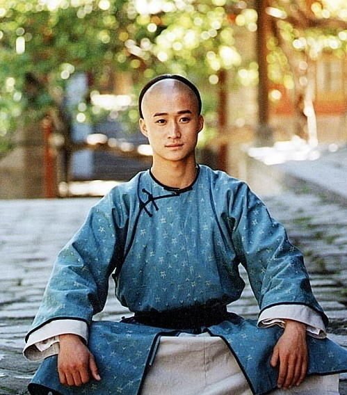  p>《太极宗师》是一部以清末著名的内家拳宗师"杨露禅"为原型的古装