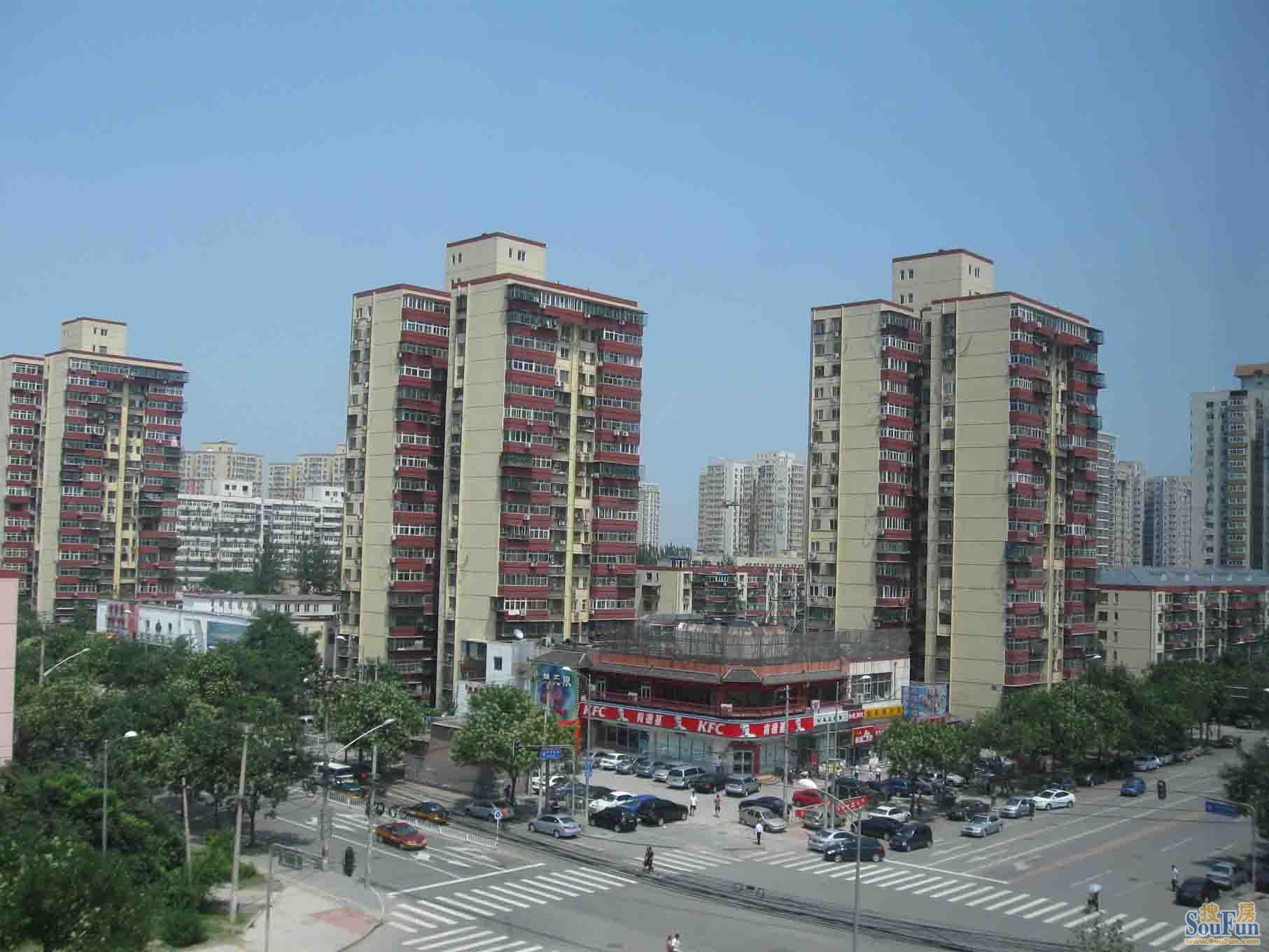 紧邻朝阳北路,而且随着cbd东阔到红领巾公园,石佛营区域的社区未来