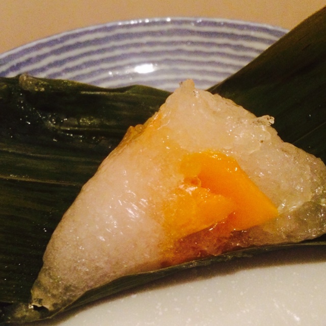  p>芒果水晶粽是以芒果,粽子叶为主料的食品. /p>