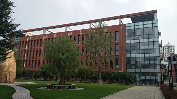 校园建筑图片