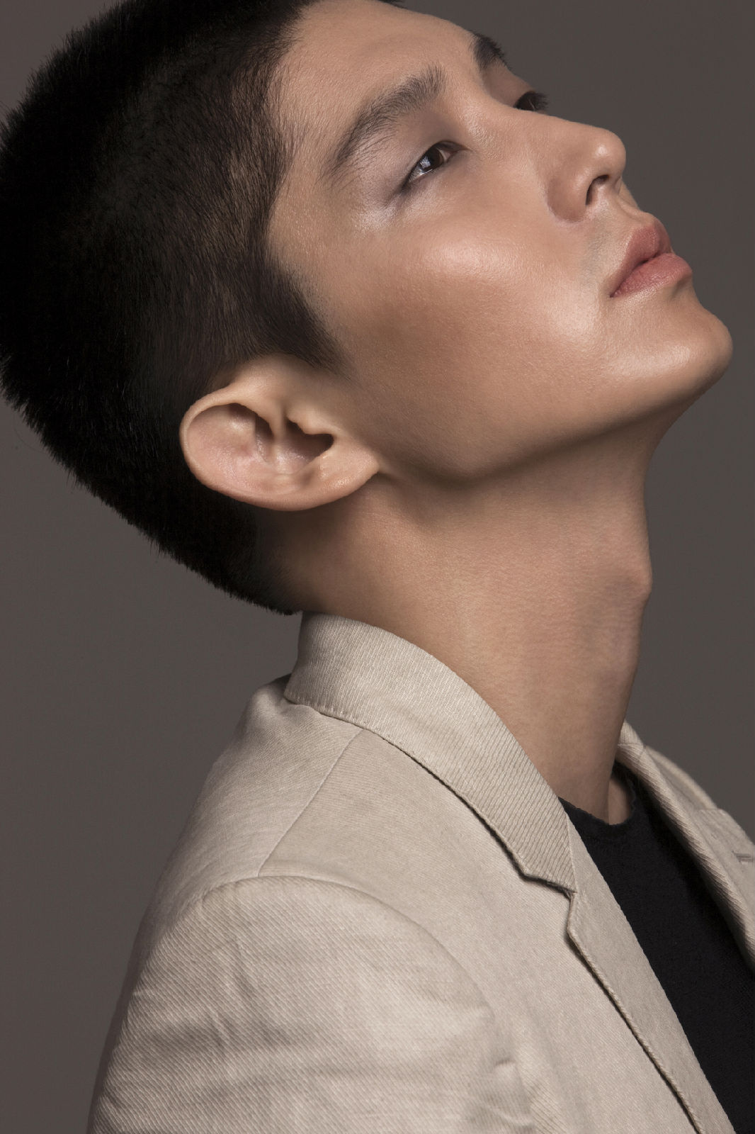  p>李准基 i>(         ,lee joon gi /i>),1982年4月17日出生于韩国