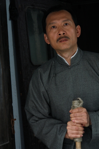  p data-id="go4d2ge4r0">刘沙,男,汉族,演员.