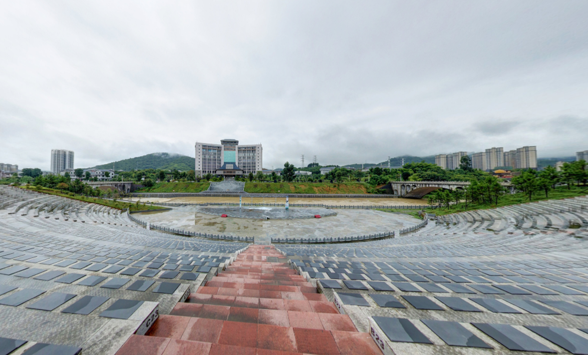  p>湘西民族职业技术学院是湖南省 a target="_blank" href="/item