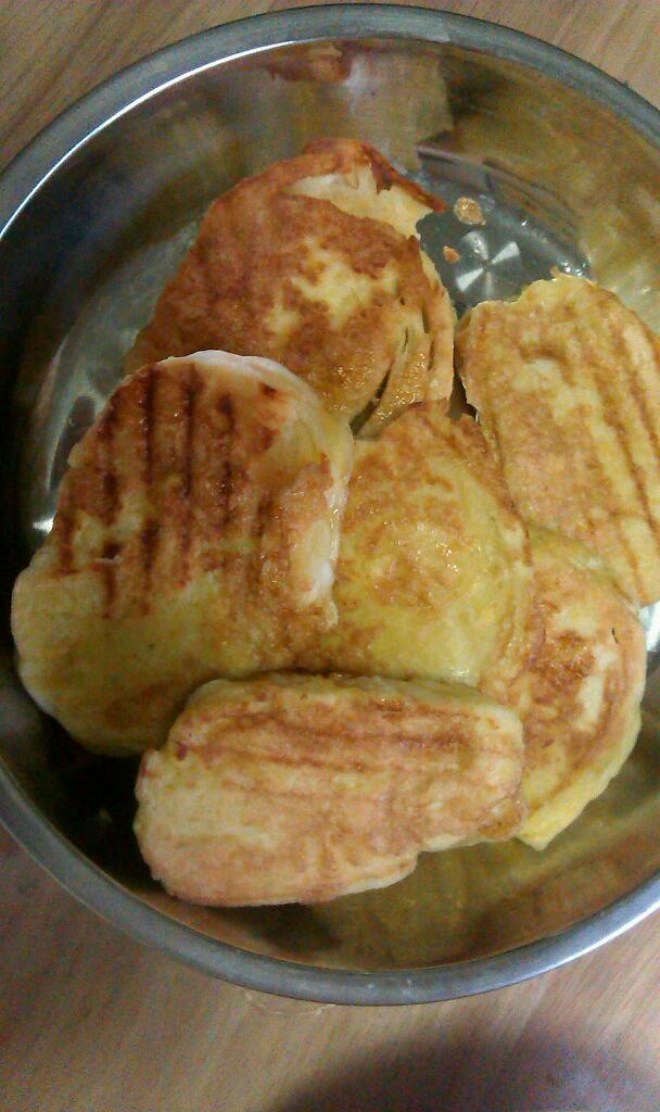  p>电饼铛煎馒头是一道美食,制作材料有100g馒头等. /p>
