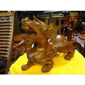  p>紫轩斋公司自创立以来一直以其至臻至美的品质,时尚独特的设计