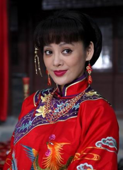  p data-id="tny1fsblet1t">金花是电视剧《 a target="_blank" href=