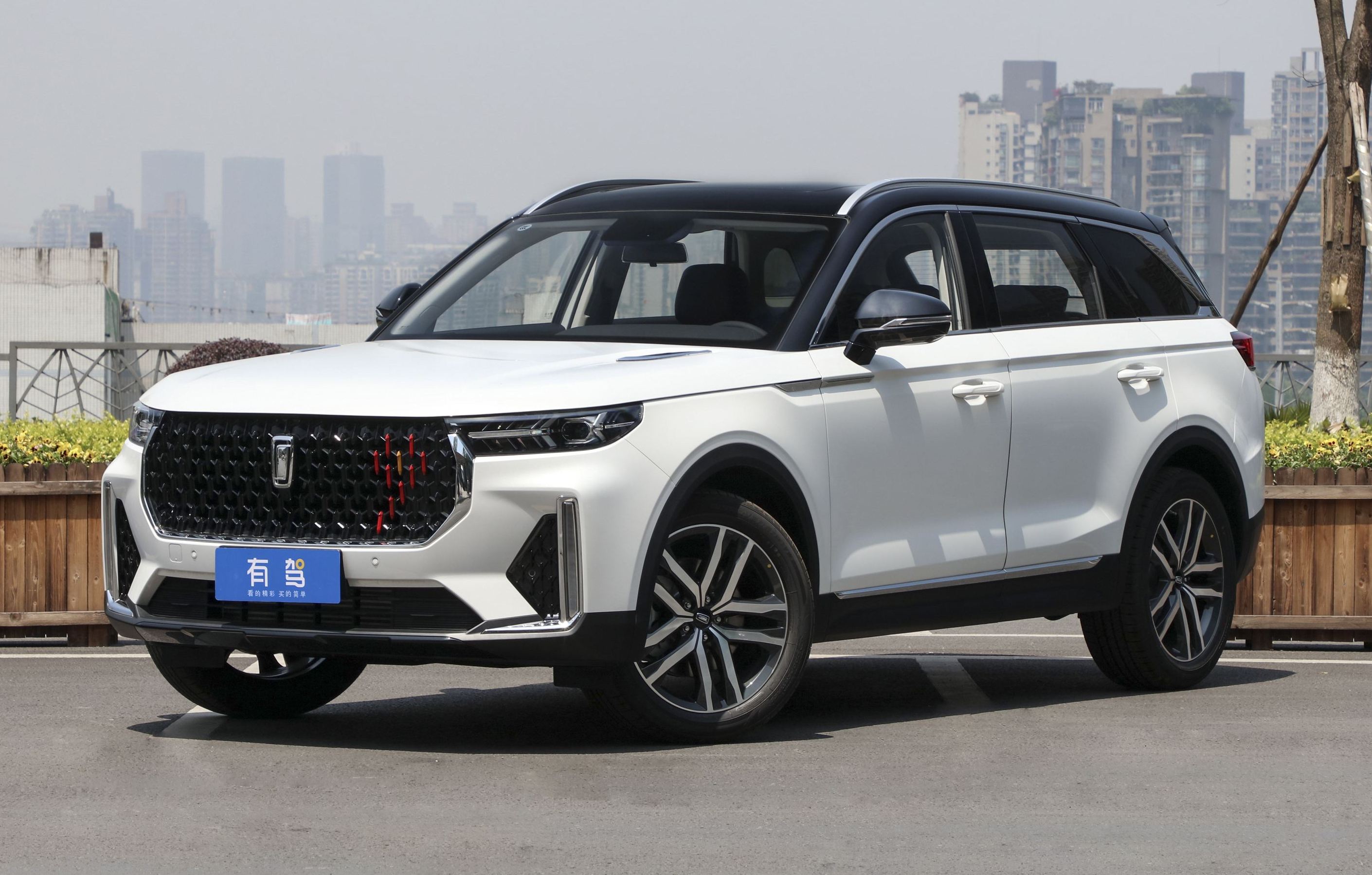  p data-id="2irabnxyhrs">奔腾t99是一汽奔腾旗下的中大型 a target=