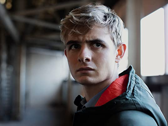  p>《少年间谍》 i>(alex rider) /i>是由 a target="_blank" href="