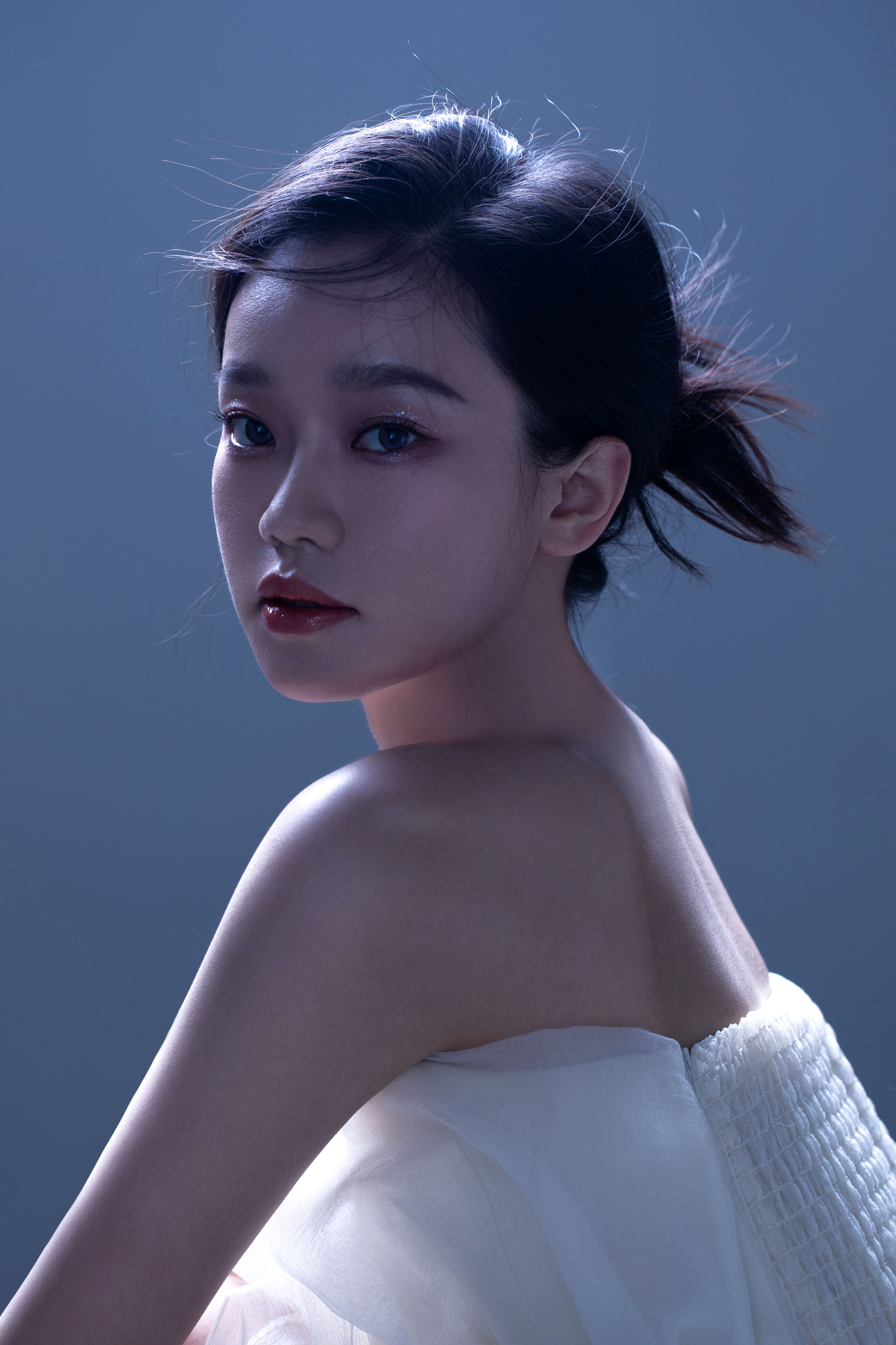 思陈