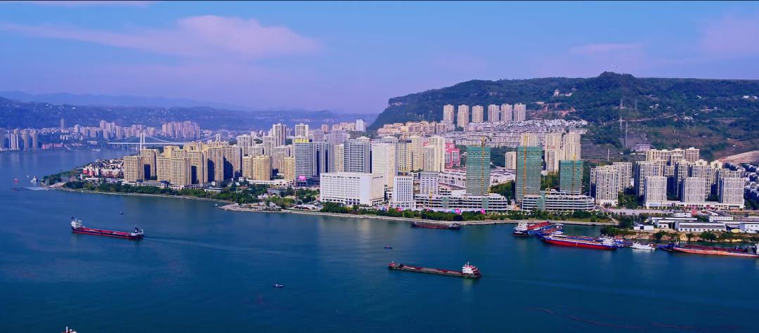  p>万州综合保税区落户于重庆万州经开区高峰园,其规划建设用地面积1.