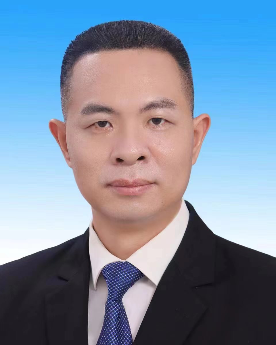  /p> p data-id="thjgpkiiblct">现任海南省陵水黎族自治县委常委