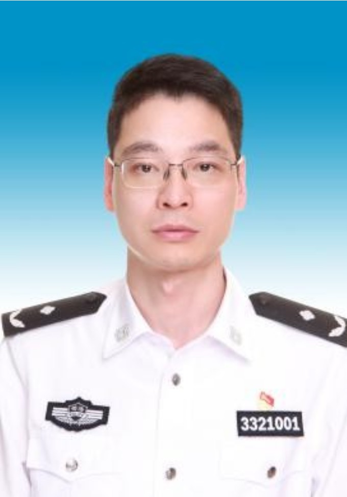 陈志远