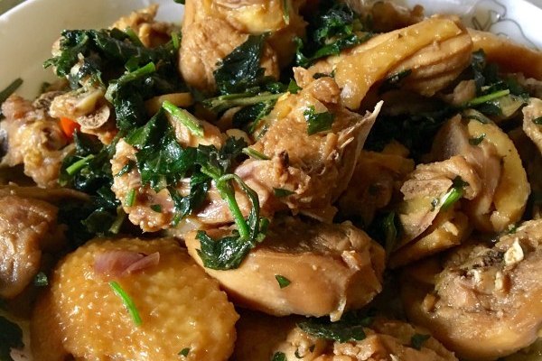 紫苏路边荆炒鸡