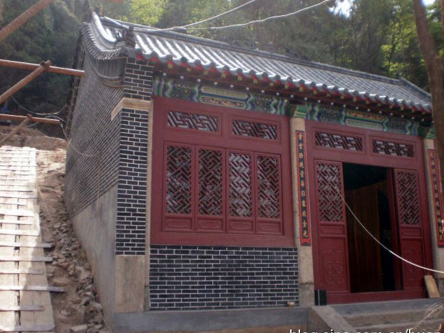  p>双泉庵 位于张夏镇张夏村东1 a target="_blank" href="/item/公里