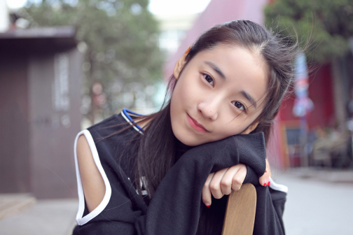 丁一一（中国内地女演员）_百度百科