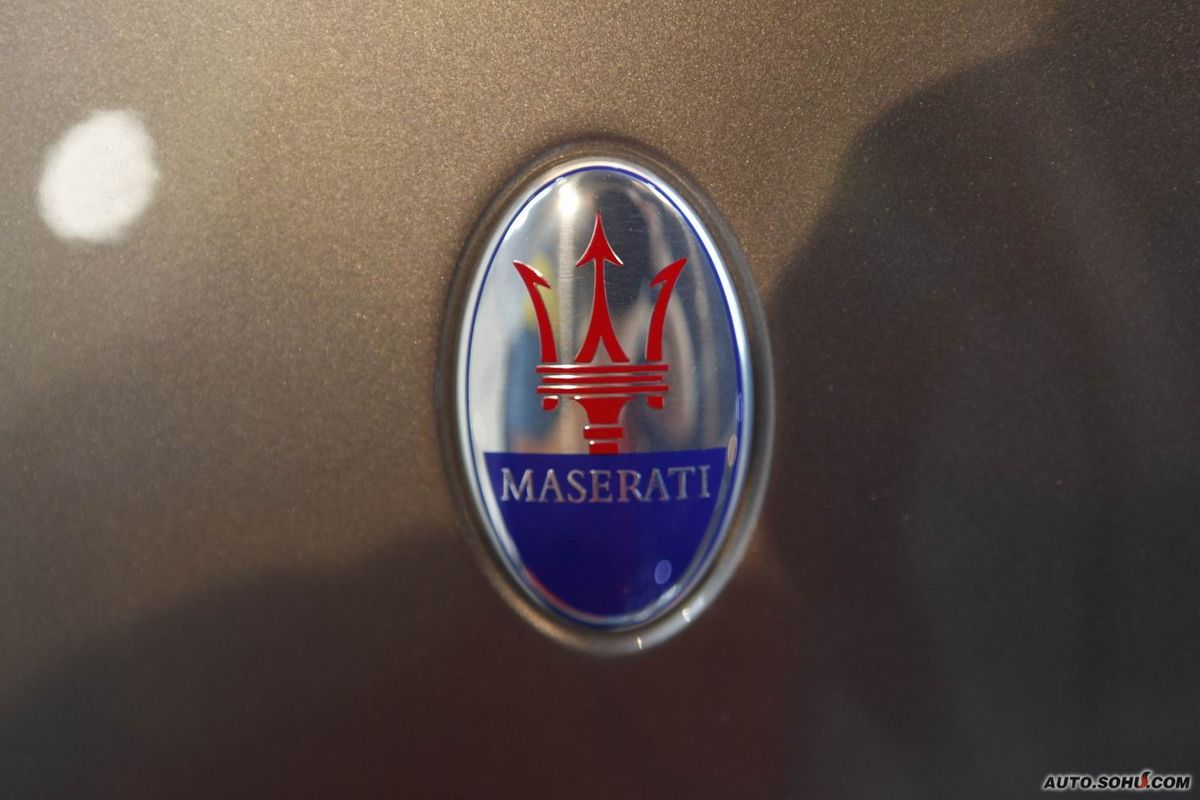  p>玛莎拉蒂总裁(quattroporte)是意大利汽车制造商 a href="#" data