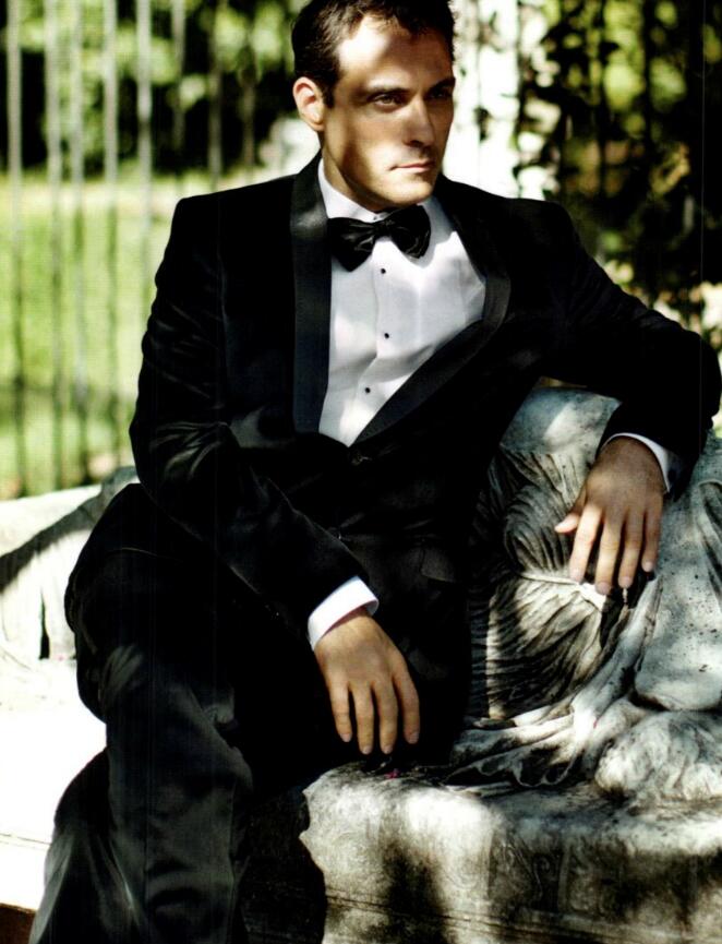  p>卢夫斯·塞维尔 i>(rufus sewell) /i>,1967年10月29日出生于英国