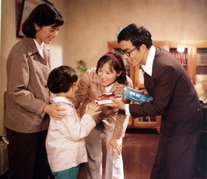 id="3521633">上海电影制片厂摄制于1983年的电影,由杨兰如执导