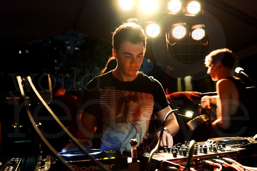  p>哈德维尔(hardwell),原名罗伯特·范·德·科尔皮特(robbert van