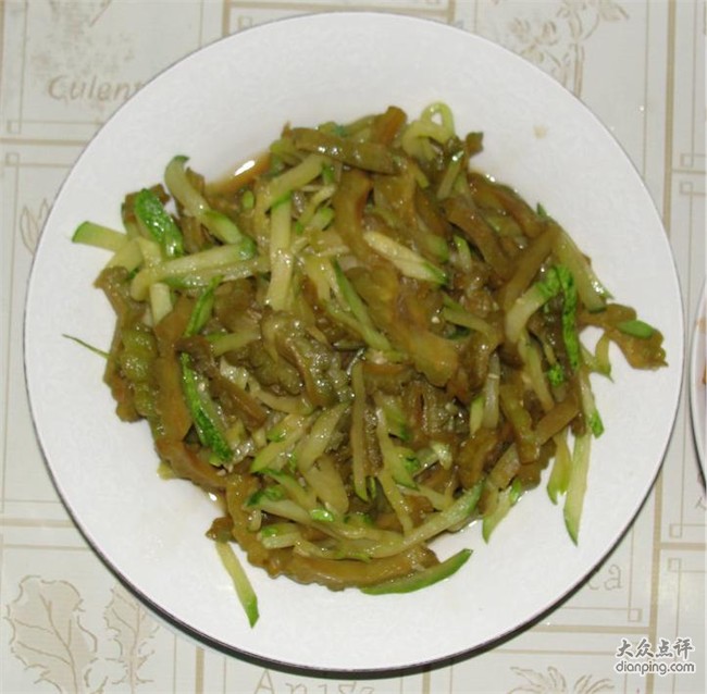 黄瓜炒茄子