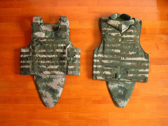  p data-id="gnwx79wpj0">防弹衣 i>(bulletproof vest) /i>,又叫避弹
