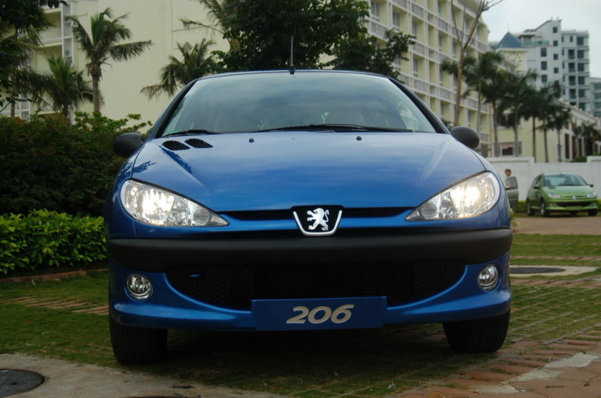 进口标致206轴距多长,进口标致206轴距多长的