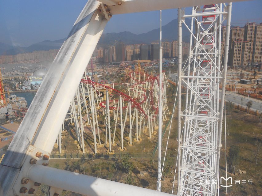  p data-id="gnwh4r9sx2">贵安欢乐世界坐落于福州市风景优美的 a