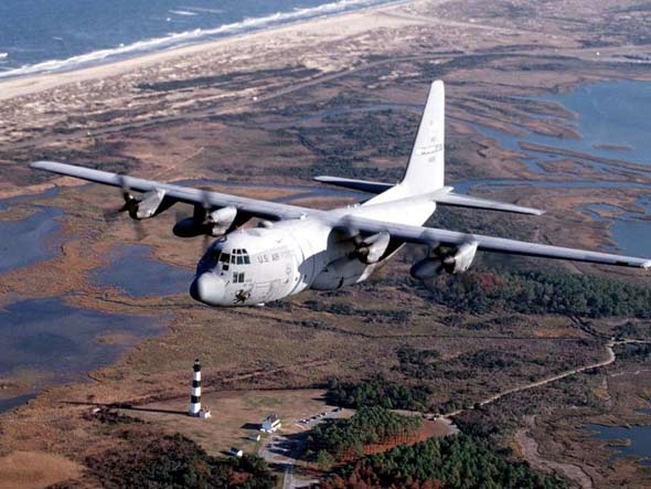  p>洛克希德c-130"大力神"( a target="_blank" href="/item/英语