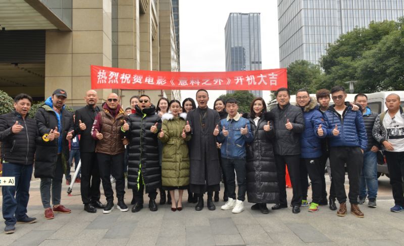 杜玉明,段宇华,李海东,青年演员田璐,陈圆媛,付曼,耿珊珊,李哲,林旭阳