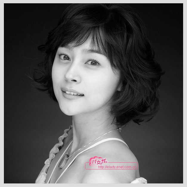  p>禹喜珍,1975年5月24日出生于韩国首尔,韩国女演员.