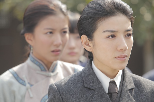 竟雄女侠秋瑾