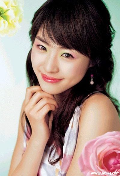 李沇熹(李妍熙),韩国女演员