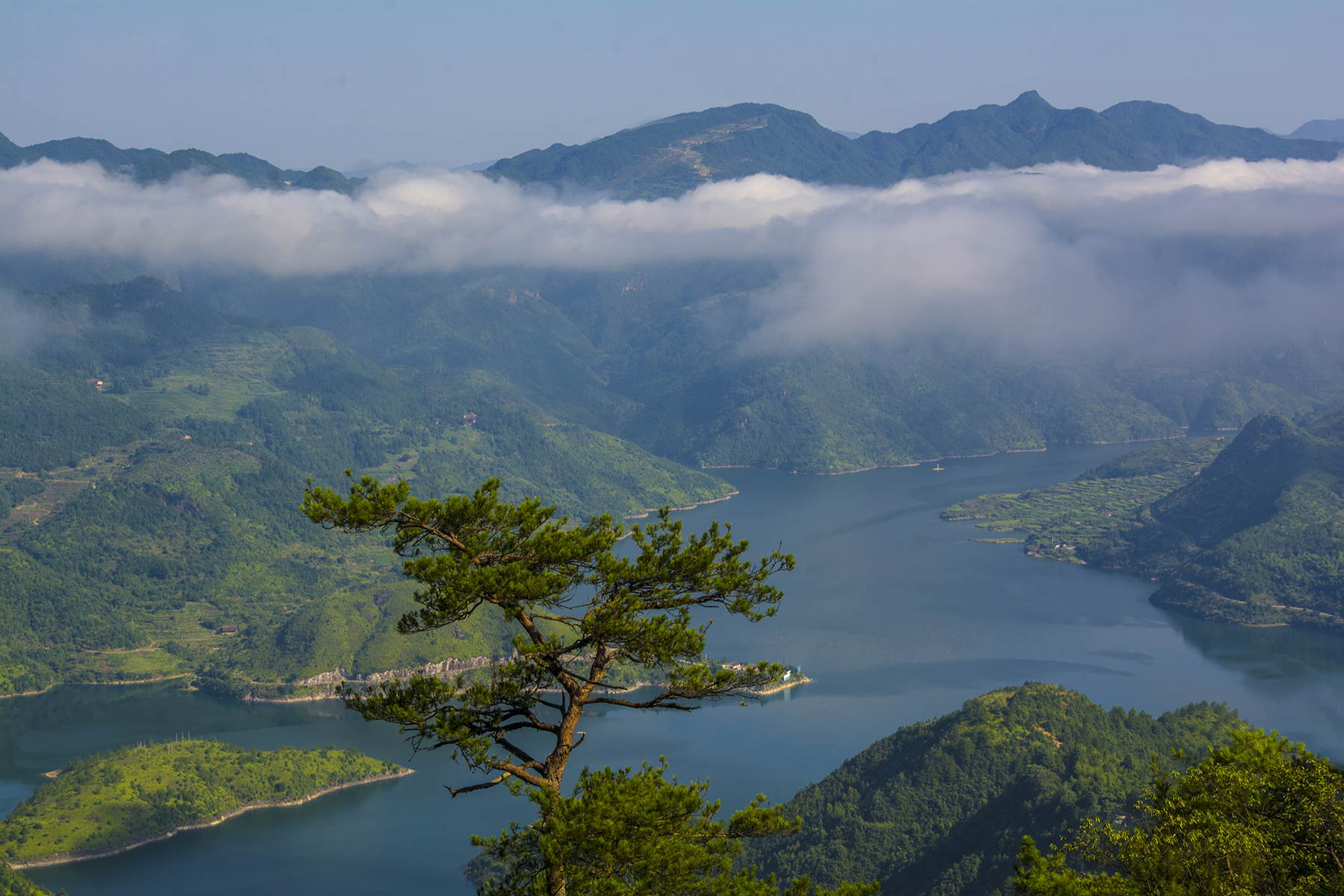 千峡湖生态旅游度假区