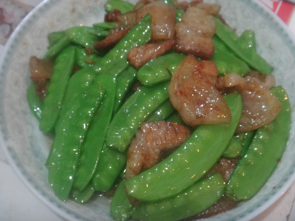 荷兰豆炒五花肉