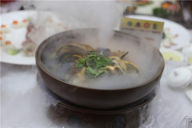  p>药都药膳(江西樟树).