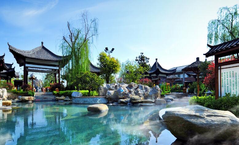  p>汤泉温泉位于 a target="_blank" href="/item/南京市">南京市 /a>