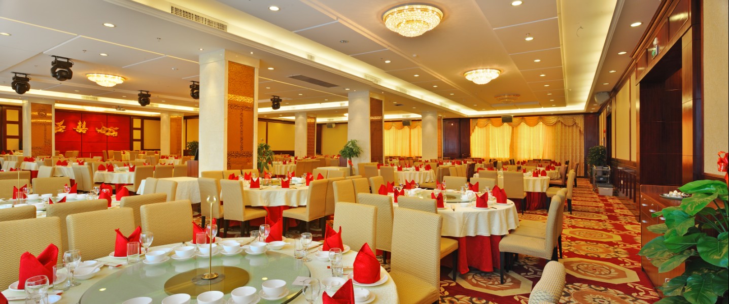  p data-id="go0mw3e77x">河源龙城国际酒店是 a target="_blank"