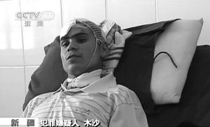  /a>的gs7554航班于12:25分起飞,12:35分飞机上有6名歹徒暴力劫持飞机