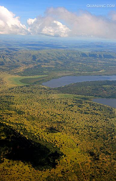  p>卢旺达共和国(卢旺达语:repubulika yu rwanda;英语:republic of