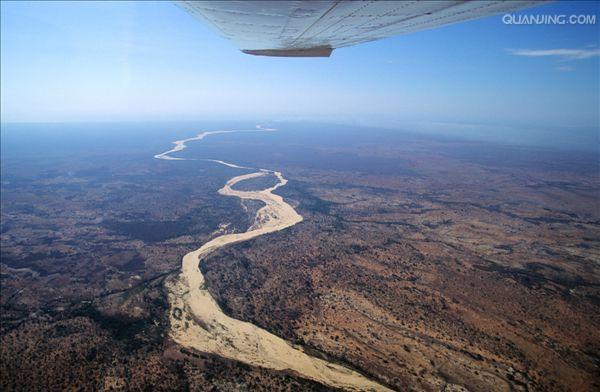  p>马达加斯加共和国(the republic of madagascar),简称马达加斯加.